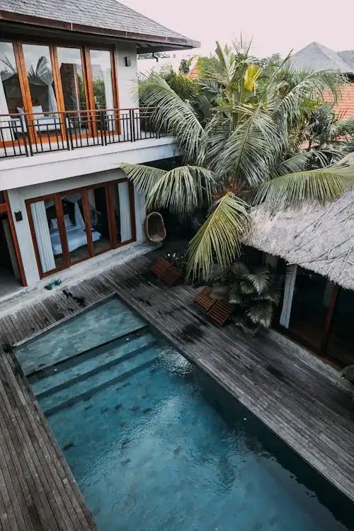 Paradise Pool